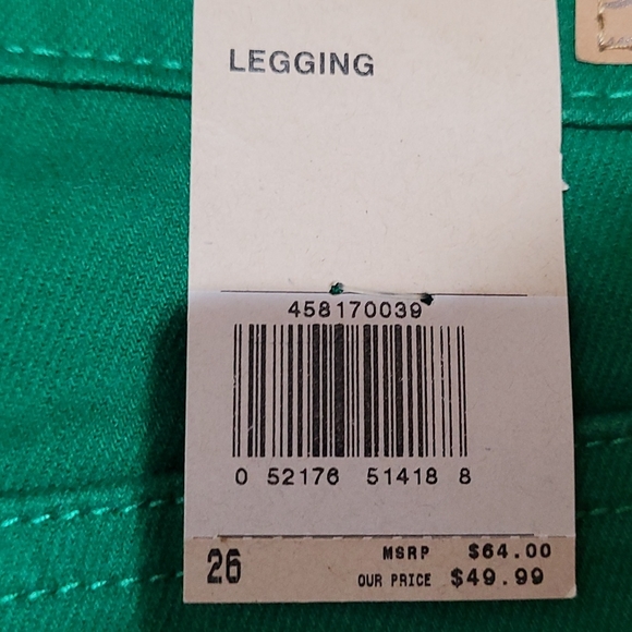 Green Levi's Legging/Jean's - Picture 6 of 6